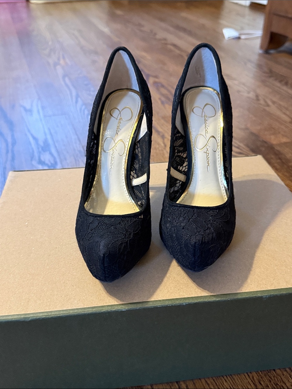 Jessica Simpson Black Lace Stiletto Pumps - Picture 2 of 4